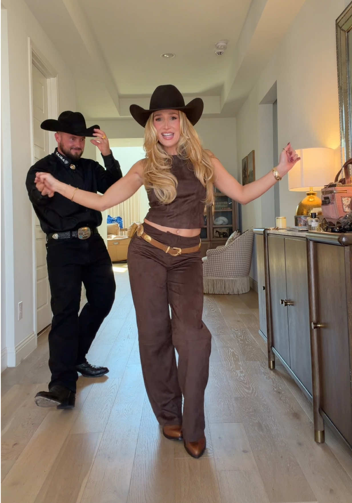 Buck wild with mom and dad 🤠 #westernfashion 