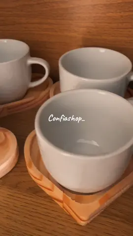 ☕✨ Xícaras de Porcelana para Café Expresso com Pires em Madeira Pinus ✨☕ Transforme sua pausa para o café em um momento sofisticado! As xícaras de porcelana garantem elegância e resistência, enquanto os pires em madeira pinus trazem um toque rústico e moderno. ✔️ Design exclusivo e sofisticado ✔️ Ideal para café expresso e cappuccino ✔️ Pires em madeira pinus: charme e durabilidade ✔️ Perfeito para presentear ou completar sua mesa 👉 Uma combinação de estilo e funcionalidade que valoriza cada gole! #caféexpresso #xícarasdeporcelana #madeirapinus #cafécomestilo 
