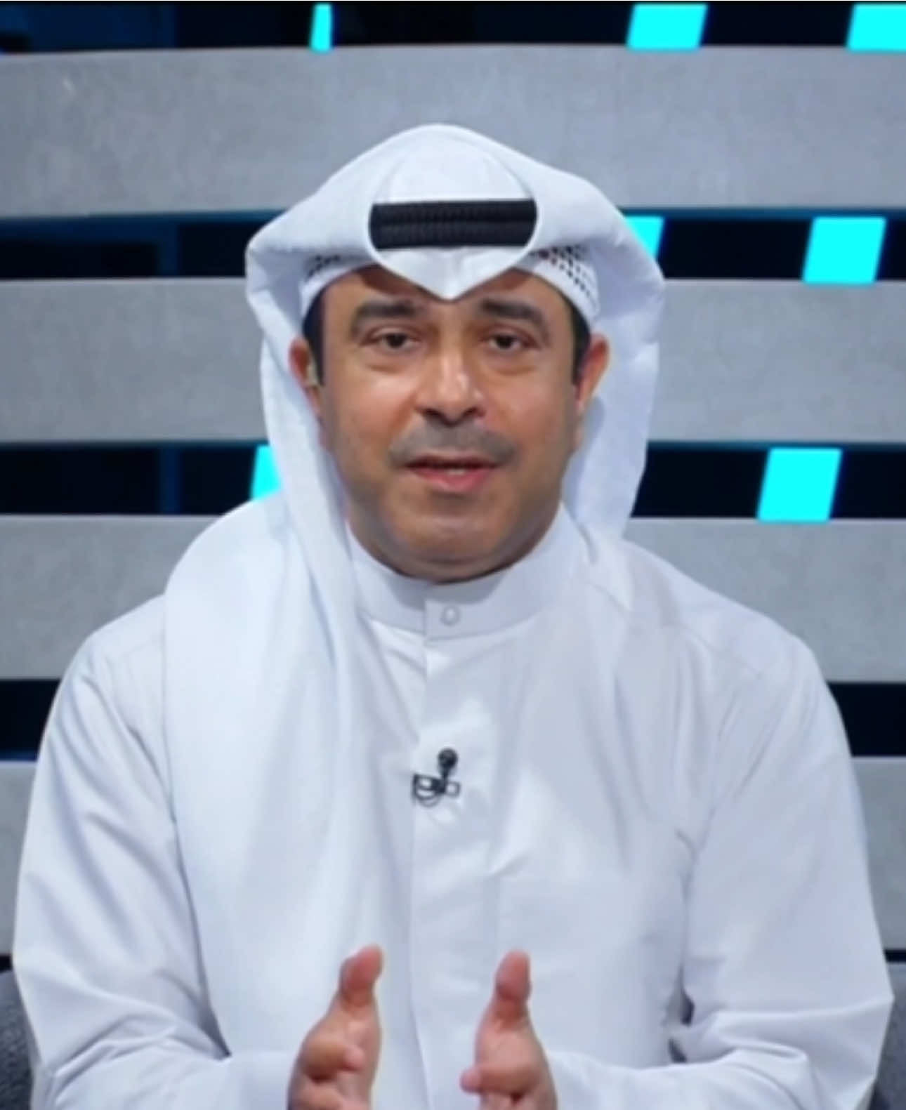 حامد الشمري : أحداث مؤسفة من قبل الإداريين .. لا بد في حد لمثل هذه التصرفات #الكويت_القادسية #دوري_زين #اتحاد_الكرة #الكويت #بالسنتر