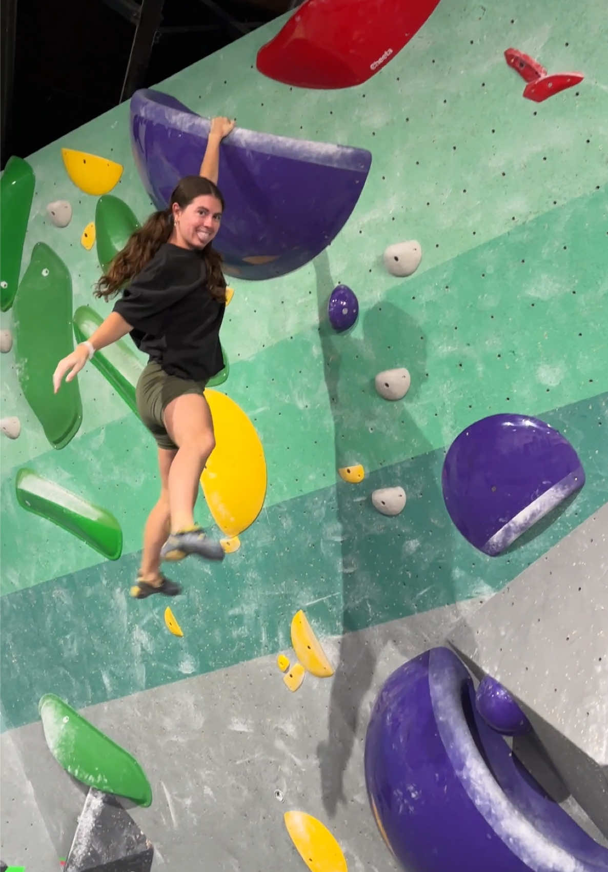 Favorite boulder I climbed at @tufasboulderlounge #climbinggym 