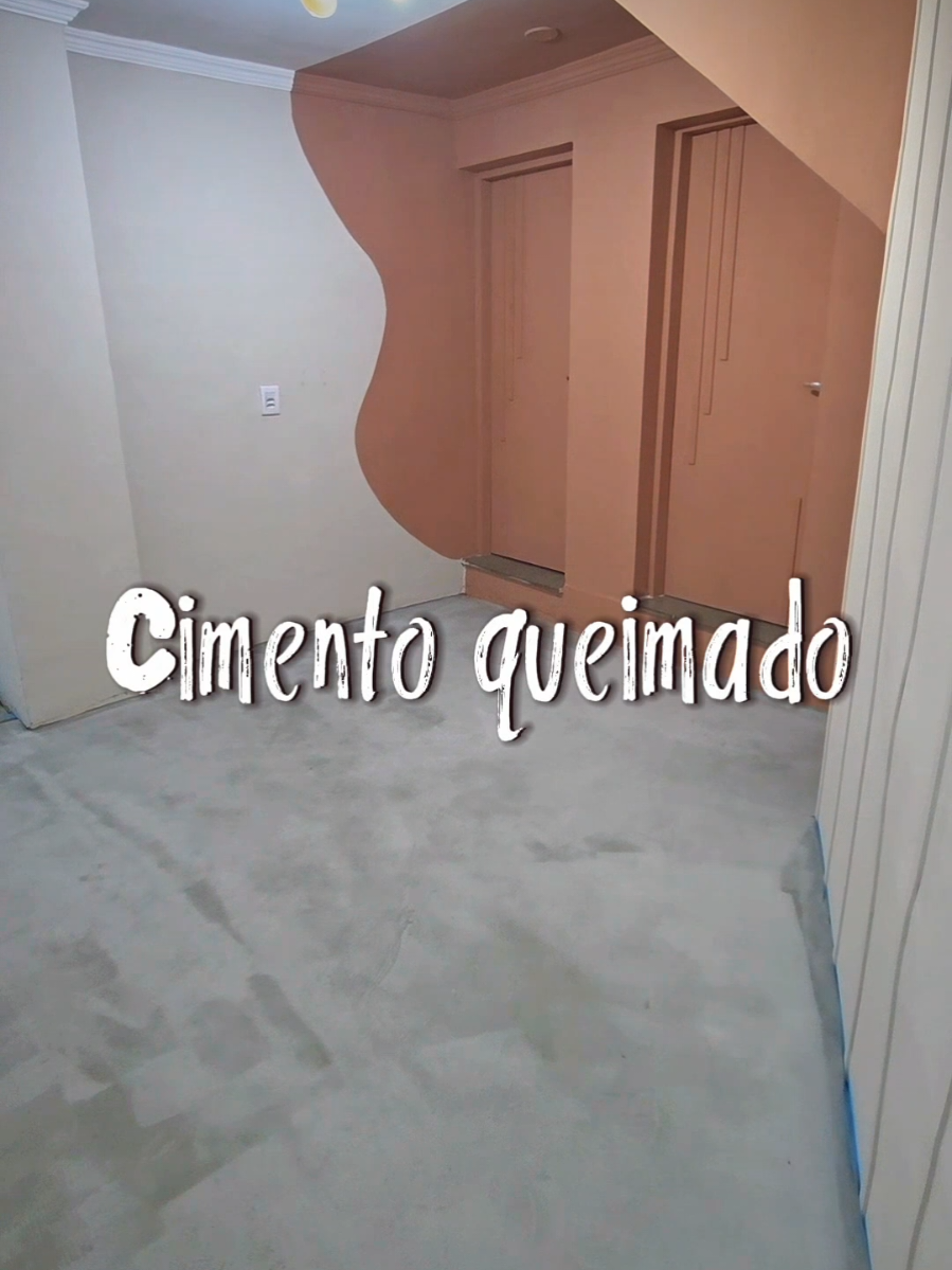 Logo eu quero aplicar em outro ambiente, querem que eu traga o resultado com 72 horas depois tambem?   #DIY #decoracao #cimento #autonivelante #reforma 