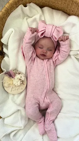 You are a blessing 💗 Wearing @skylaroseco 🤍  #babygirl #babiesoftiktok #babyootd #newborn 