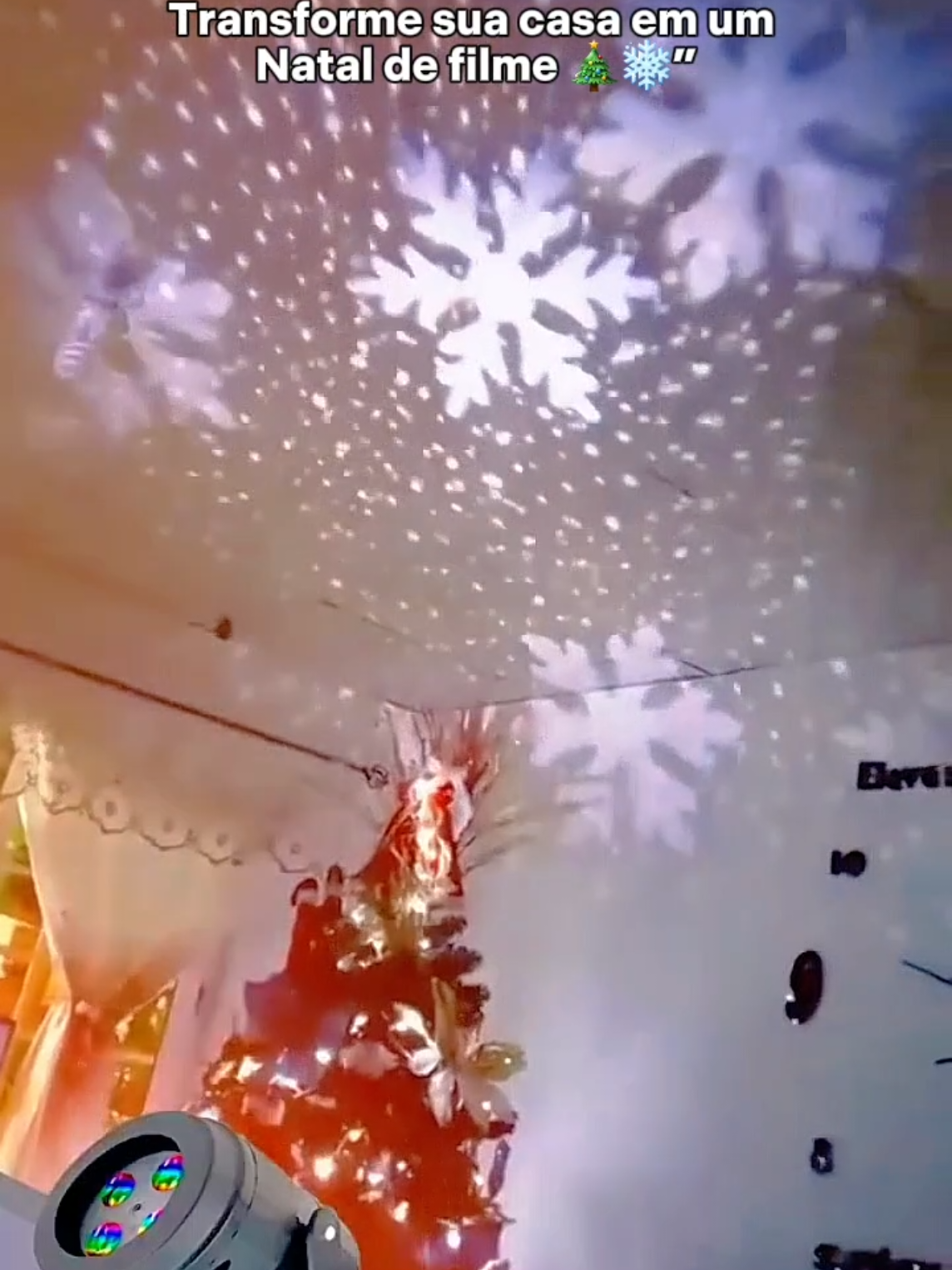 Projetor flocos de neve de Natal #natal #projetor #decoracaonatal #piscapisca #luzled@Dona Oferta 🛍️ @Dona Oferta 🛍️ @Dona Oferta 🛍️ 