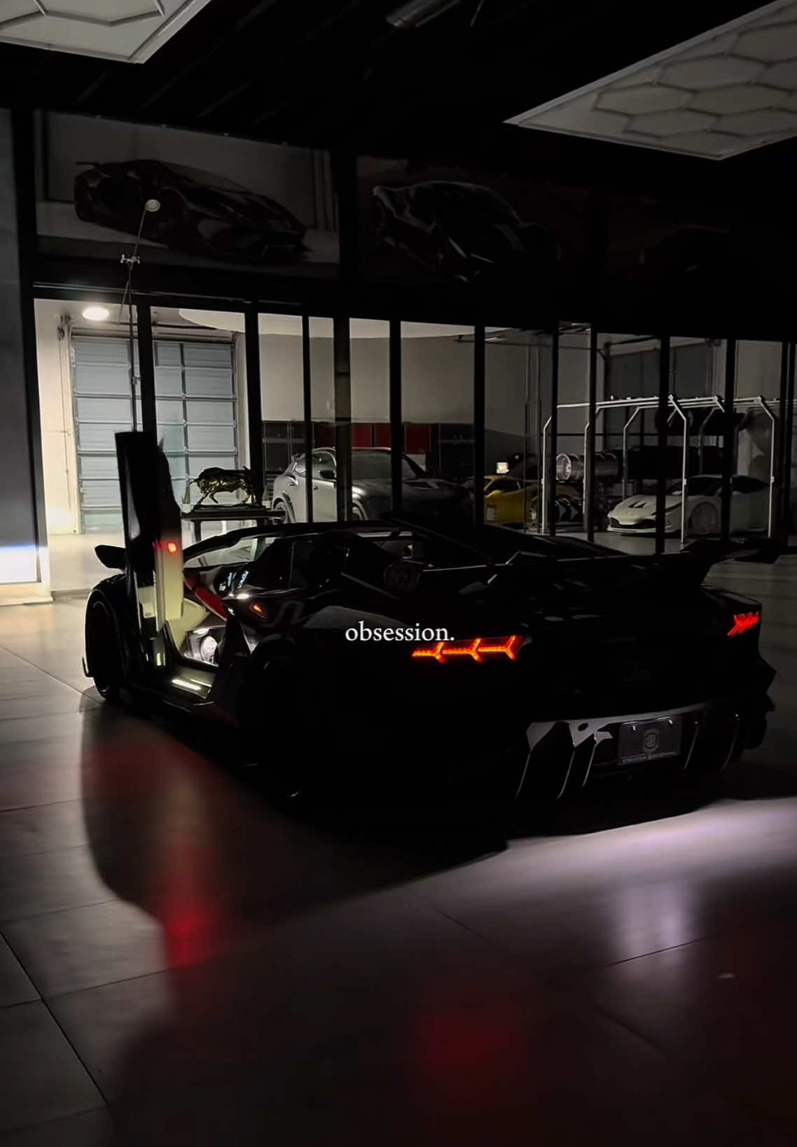 Get my viral clips, Link in bio❗️ 2026 is OUR year ✍️ #luxurylifestyle #successmindset #motivation #wealth #luxury 