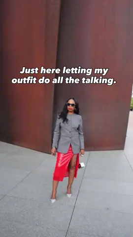 Loving the pencil skirt trend for fall, this is one way I’m wearing mine.  #falltrends #pencilskirt #falloutfitinspo 