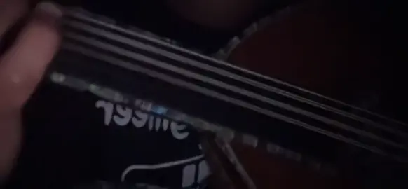 ندق كسرات على خفيف 🦦🎼 . . . #كسرات #سلام_سنة_سلام_اسلام  #عود #ابوشايق  #عزف 