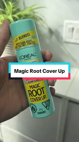 Moms listen up! If you don’t have time to get those roots done then you need to check out @L'Oreal Paris Magic Roots Cover Up!  #magicroots #rootcoverup #haircolor #lorealpartner #ad