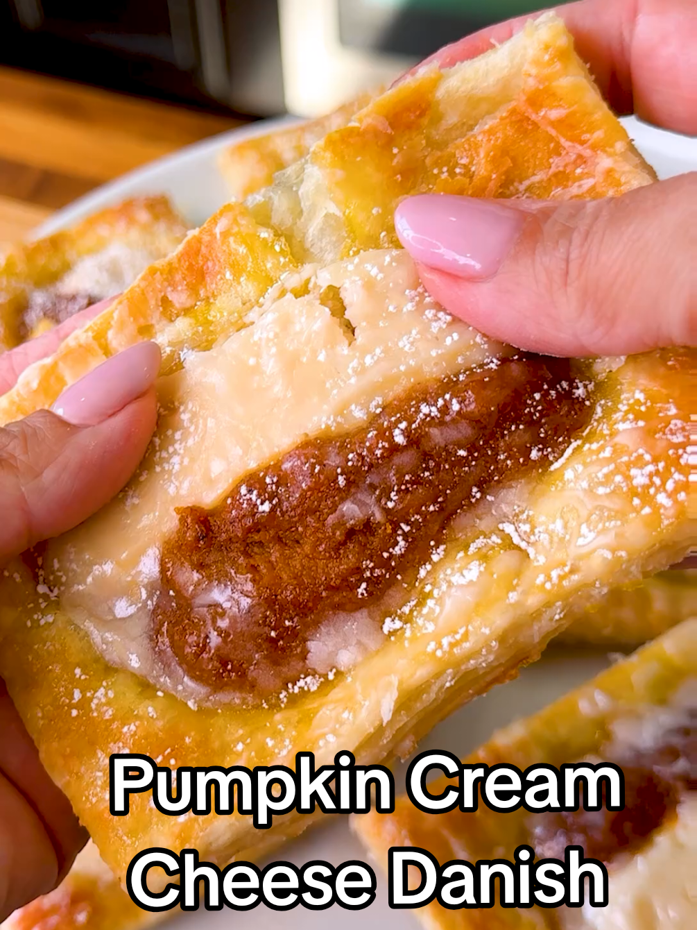 Pumpkin Cream Cheese Danish 😋 These Pumpkin Cream Cheese Danishes are a must for fall! Flaky pastry, creamy filling, and just the right touch of pumpkin spice. Perfect with a cup of coffee or tea on a cozy day. PUMPKIN CHEESE DANISH INGREDIENTS: For the pumpkin mix: ► 1/2 cup pumpkin puree ► 1/4 cup granulated sugar ► 1 egg (at room temperature) ► 1 tsp vanilla extract ► 1 tsp pumpkin spice For the cream cheese filling: ► 8 oz cream cheese (at room temperature) ► 1/4 cup of granulated sugar ► 1 tsp vanilla extract For the Danishes: ► 2 puff pastry sheets ► Some sugar ► Some powdered sugar For the egg wash: ► 1 egg ► 1 tbsp whole milk #baking #easybaking #danish #EasyRecipe #recetasfaciles 