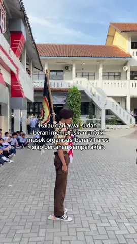Bukan kah seperti itu?#fyp #promomakangajian #trending #pramuka #katakata 
