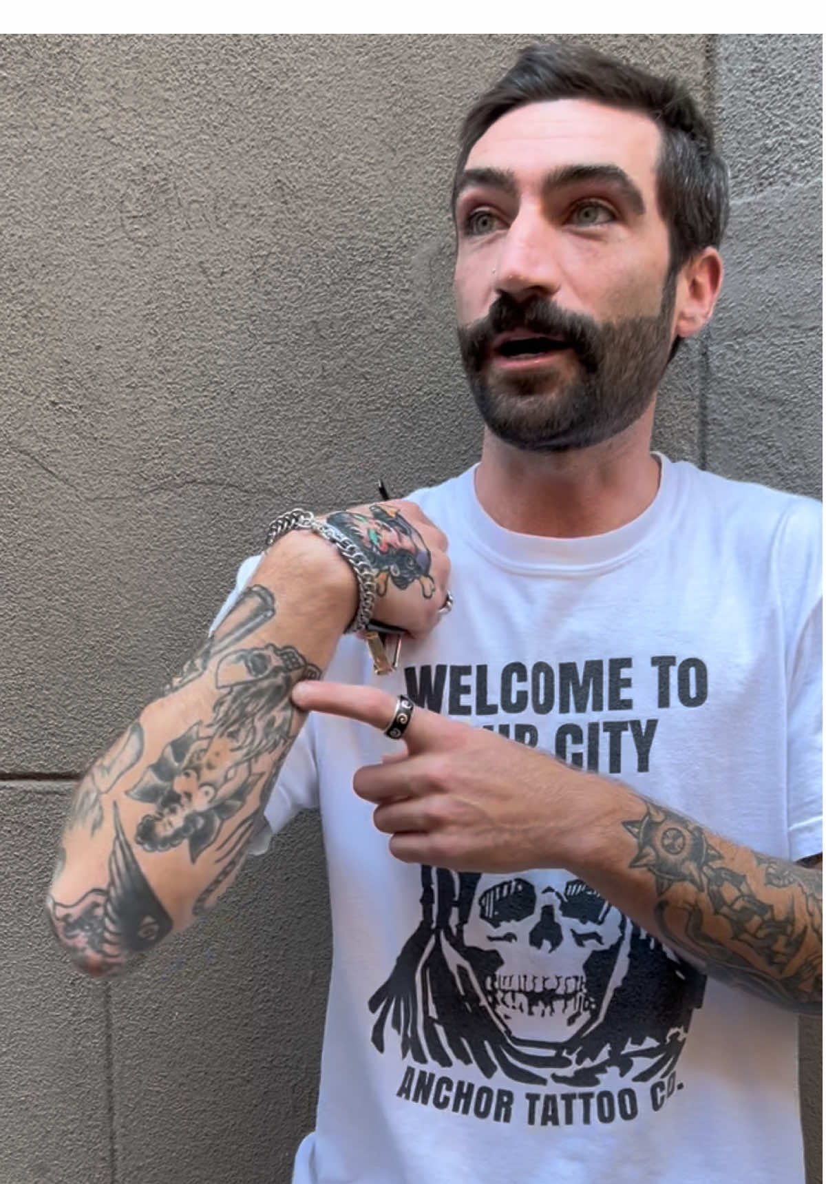 Started with a van, a machine & a dream #tattooartist #streetinterview #nyctattoo 