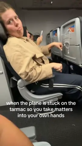 a 6'5 man fell on me on this flight as well 🤭