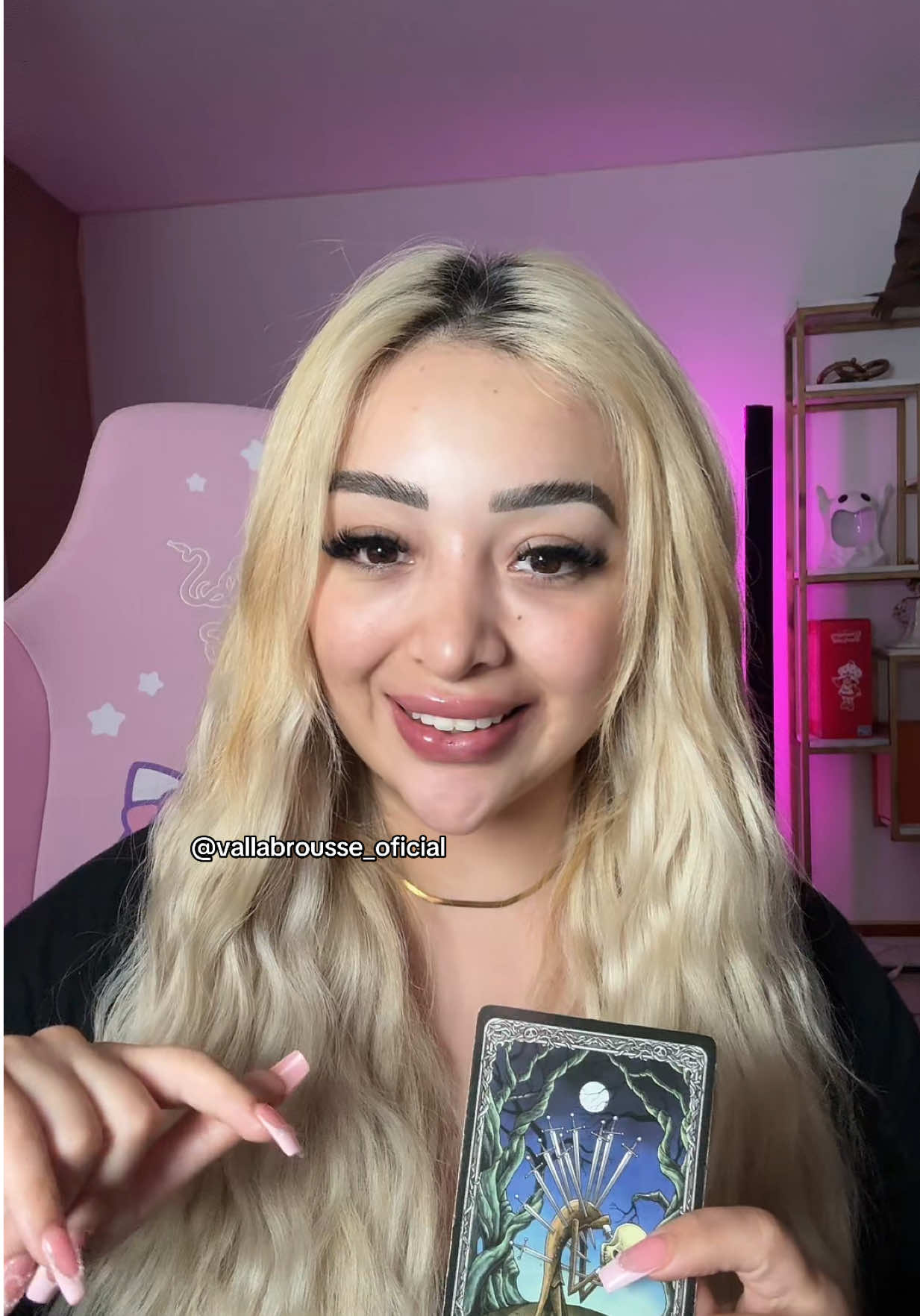 Tu segundo contacto al compartir te hará una confesión 🫣✨ #tarot #horoscopo #lecturadetarot #lecturadeamor #astrologia 