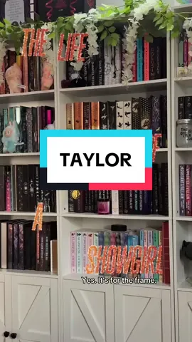 #tsthelifeofashowgirl 