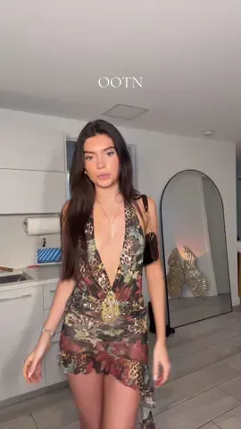 OOTD @Jaded London @Revolve #miamioutfits #outfitinspo 