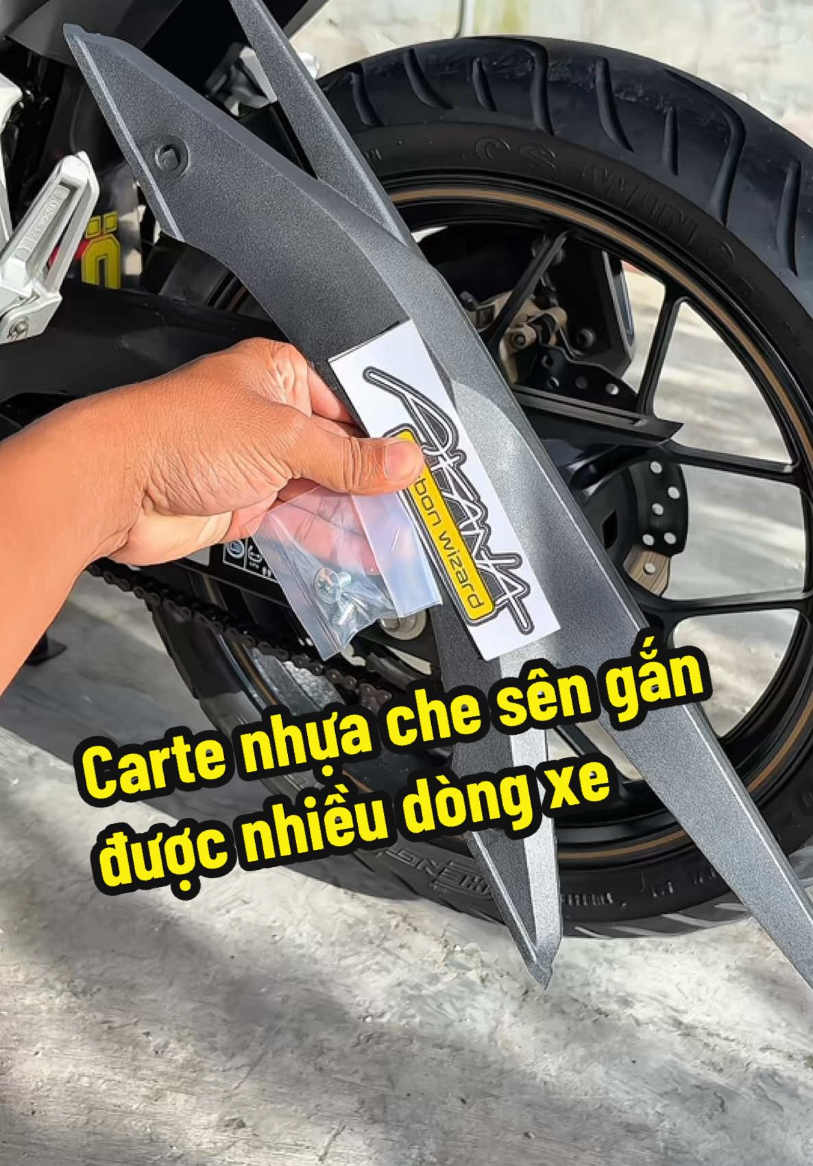 Carte nhựa che sên gắn được nhiều dòng xe #yenphukienxe #winner #sonic #exciter #xuhuong 