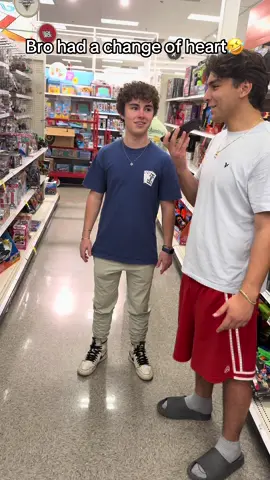 Twitch link in bio🤣#fyp #prank #comedy #interview #troll 