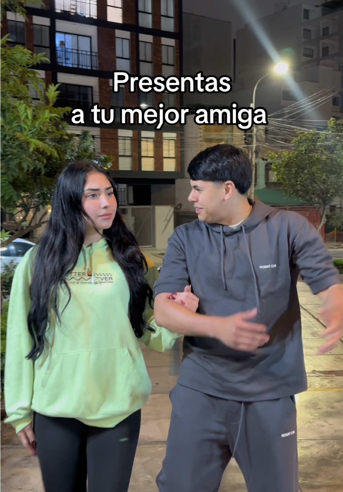 presentas a tu mejor amiga 