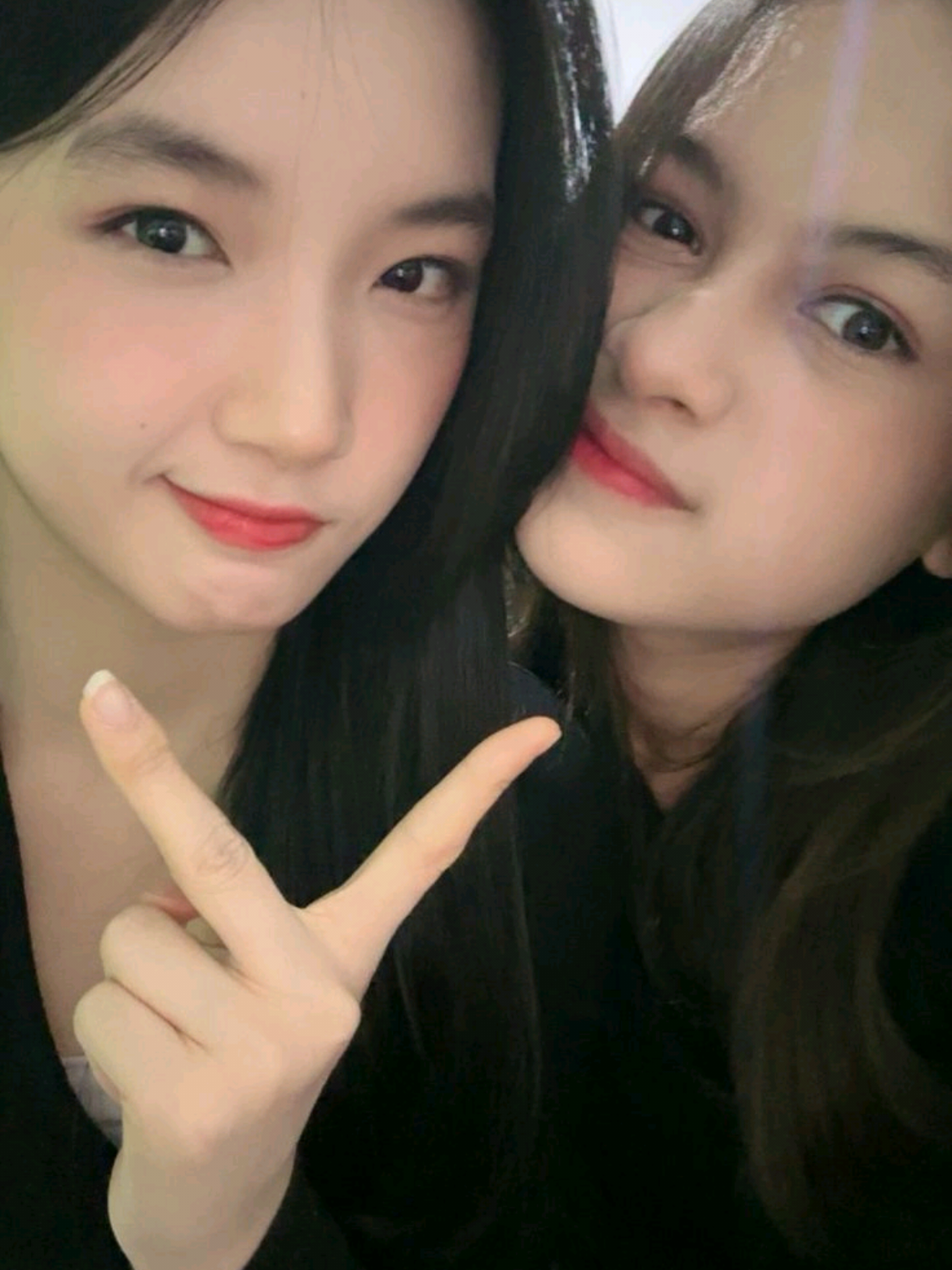 Nina parah bgt, tantenya malu tuh wkwkwk😂#jkt48  @jkt48.delynn @Nina Tutachia  #delynnjkt48 #nachiajkt48  Upload Seputar JKT48