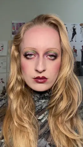 inspired by antique interior design. Funky and weird, but it works🏠 Products: @Armani beauty luminous silk concealer @Rose Inc tinted serum and lipstick in eloquent  @Half Magic by Donni Davy chrommaddiction eye paint in laviwinkle  @Pat McGrath Labs sunlit seduction mothership palette  @Kaleidos Makeup eyeshadow quad and escape pod eyeshadow palette @Kylie Cosmetics lip liner in twenty @Benefit Cosmetics Pom Pom blush @Smashbox Cosmetics metal fx eyeliner in Bordeauxx @Anastasia Beverly Hills new eyebrow pen in medium brown #makeuptutorial #makeupartist #interiordesign