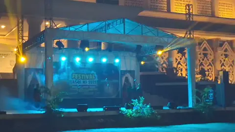 penampilan Qasidah Klasik asrama putra izzi darul muhibbin nw mispalah praya 