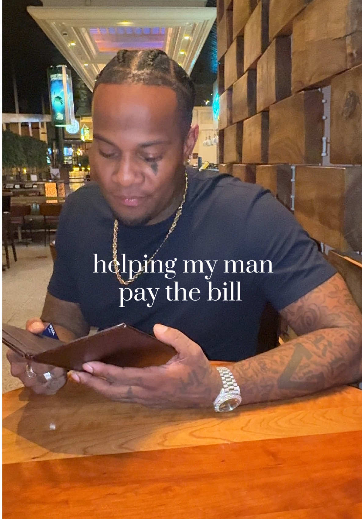 i’m just a girl 🫶🏼 #fyp #explorepage✨ @IamOliverSaunders 