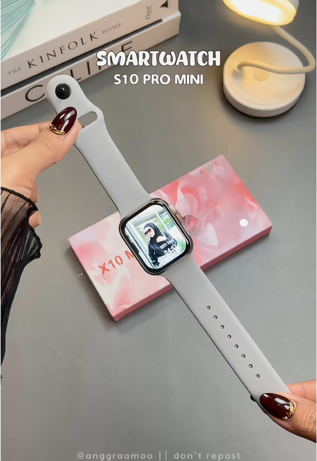 Smartwatch S10 pro mini. Emang bisa telponan lewat smartwatch? Bisa dong. Fitur lengkap bisa ganti-ganti walpaper juga 😍🤏🏻 #smartwatch #smartwatchviral #smartwatchmurah #smartwatches #jamtangan 