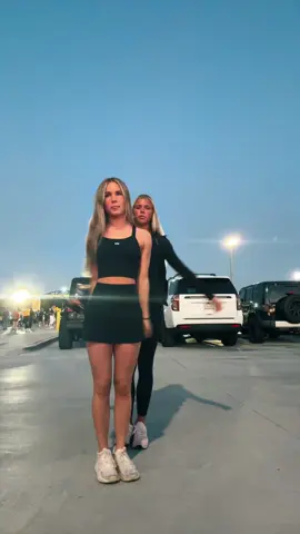 yay hoco game 🖤 @emmy🦋 