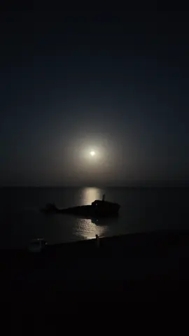 ارفعو سطوع الجوال 🦦.      #tabuk #moon #تبوك #قمر #حقل 