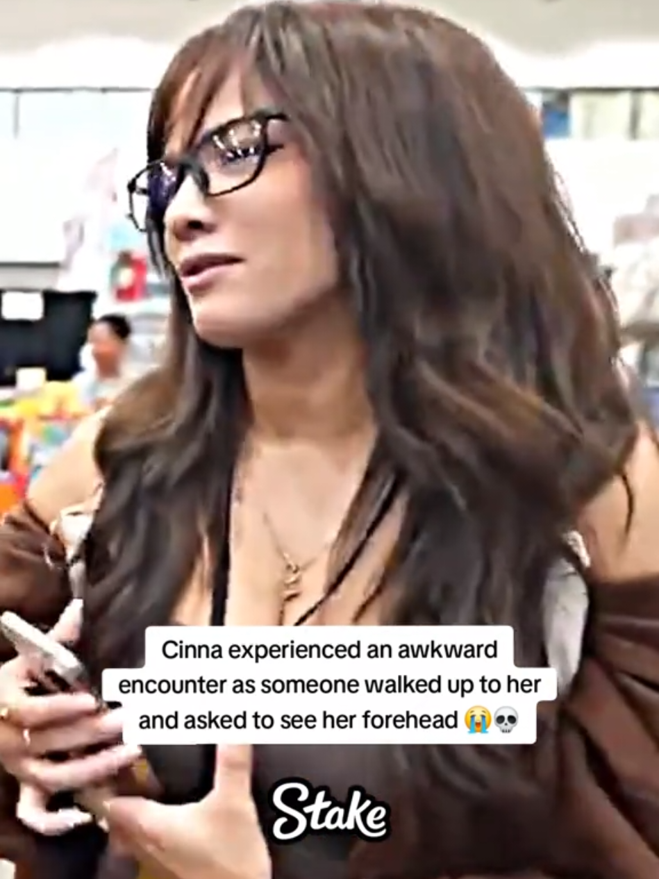 Cinna experienced an awkward encounter as someone walked up to her and asked to see her forehead 😭💀 #cinna #fyp 