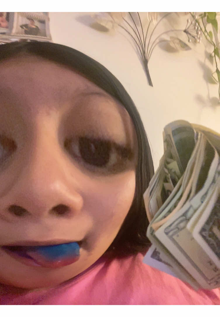 im 18 #explorepage #mysterious #im18 #xyzbca @𝑔𝑒𝓃𝒾♡. 
