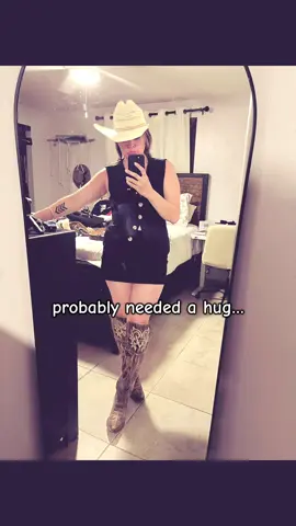 I’ll let beer and Edward Blueberry fix my issues #esshowesshow  #fypシ゚viral #paratiiiiiiiiiiiiiiiiiiiiiiiiiiiiiii #rodeotok  #jaripeo 