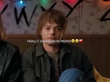 IVE BEEN WAITING FOR THIS MOMENT. 😓🤞 // #strangerthings #strangerthings5 #jonathanbyers #fyp #foryoupage 