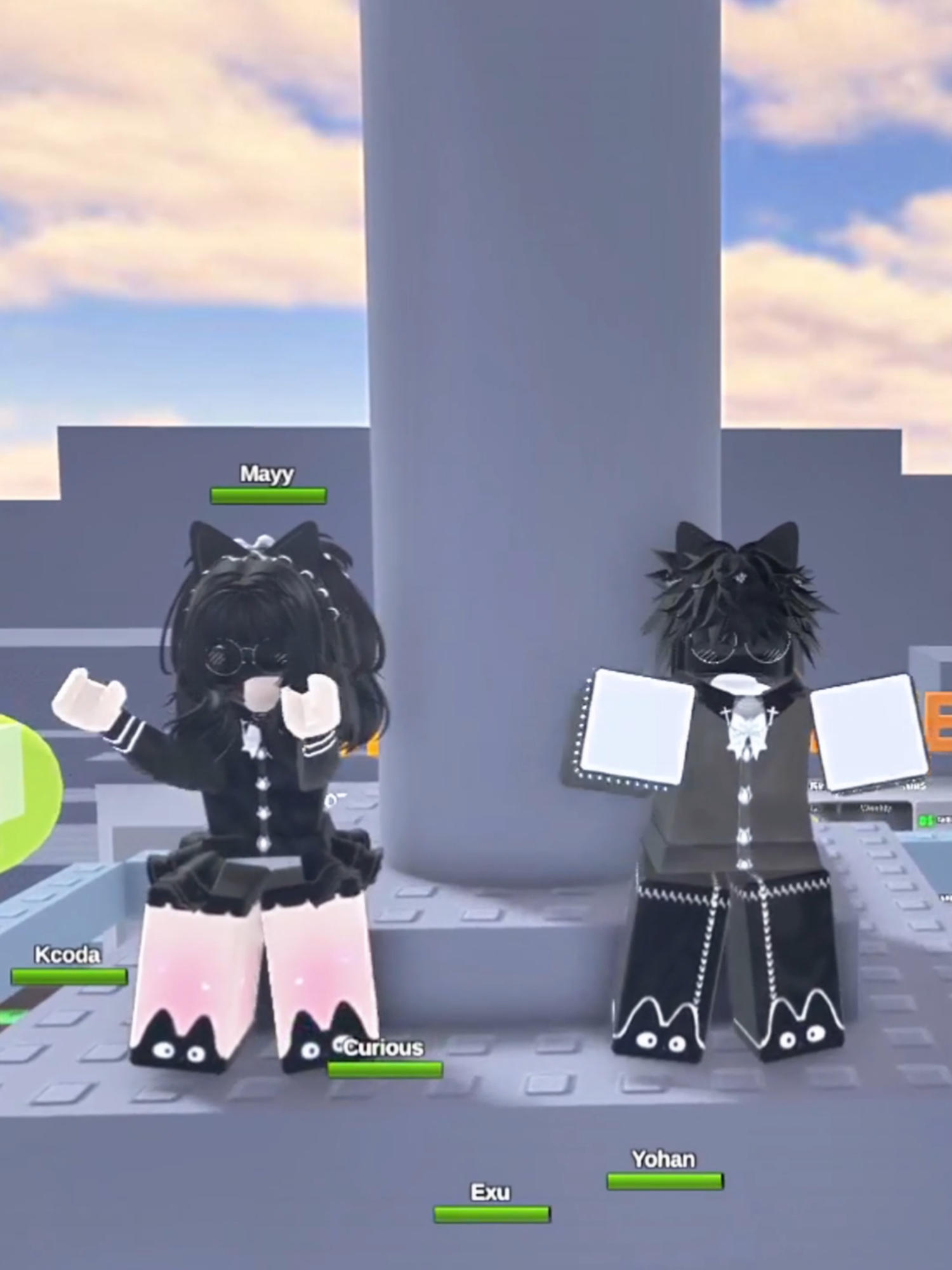 Thính ở nơi đâu cứ bay lung tung 🕺🏻🕺🏻ebe @may..comehere#roblox #robloxfyp #trending #fyp