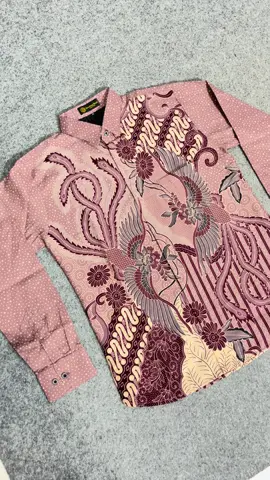 #promomakangajian #promoseruweekend #batikindonesia #kemejabatikpria #kemejabatik 