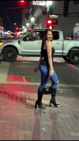 Por las calles de houston🤭