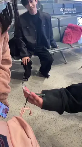 trông nó cứ ngố ngố sao ấy 😂#eliot #xuhuong #xingqiu #desire #abodesire 