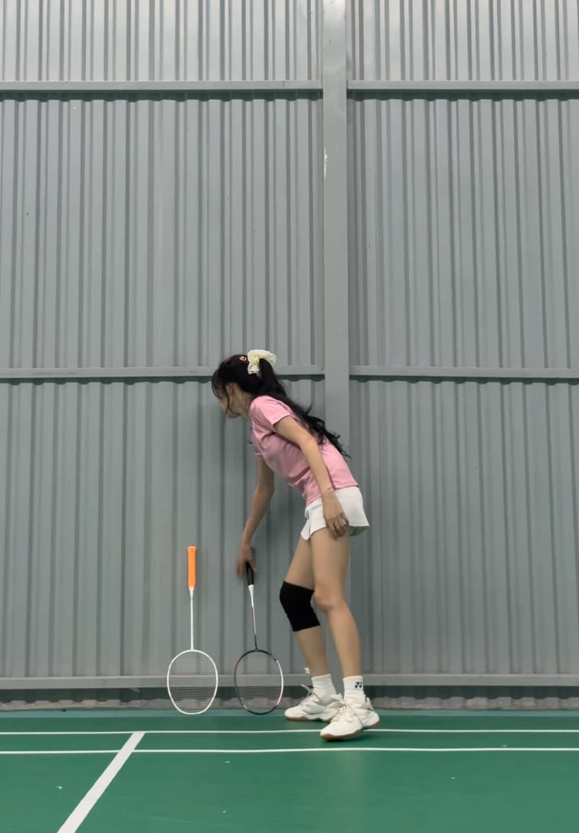 Đói bụng mà ham đánh cầu kiểu 🤧 #checkin #badminton #caulong #funny 