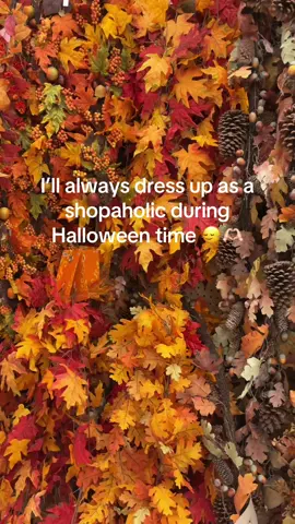 Dressing up as a shopaholic again🙂‍↔️🫶🏻 #fyp #halloween #starlink #fall 