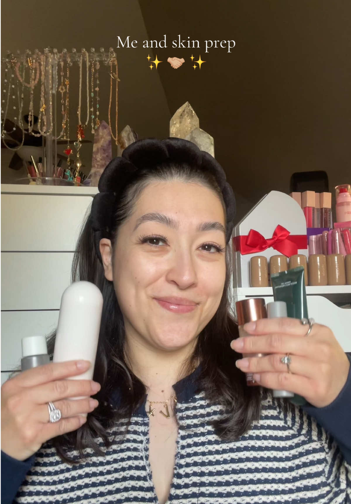 Skin prep is my favorite step in my makeup routine 💟 Love a glowy look always 💘 @ILIA Beauty : The base face milk essence  @DanessaMyricksBeauty : YUMMY SKIN water powder serum  @rhode skin : glazing mist  @REFY : eye balm  @Ciele Cosmetics : prime + protect spf 30 smoothing primer  @laneige_us : glaze craze lip serum  #makeupfavorites #rhodeskin #viralmakeupproducts #beautyfavorites #everydaymakeup 