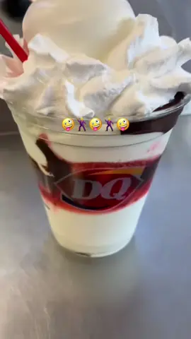 #dairyqueen #whatieatinaday #food #icecream #mukbang  