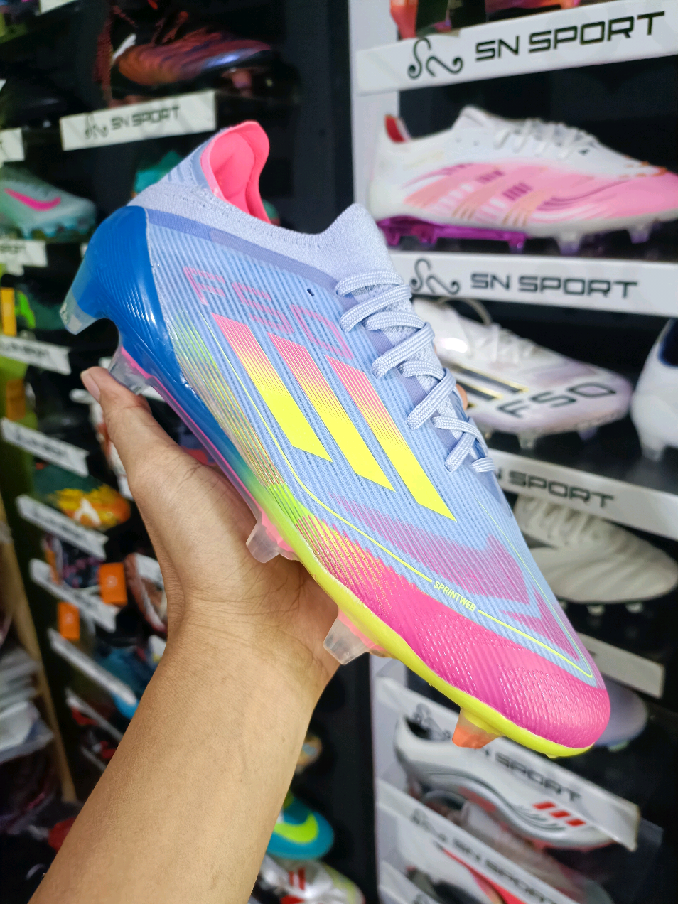 F50 Celestial gak ada obat memang WA 08115949909 ig sepatufutsalbpn map SN SPORT Balikpapan #pioneertemplate #CapCut #f50 #fyp 