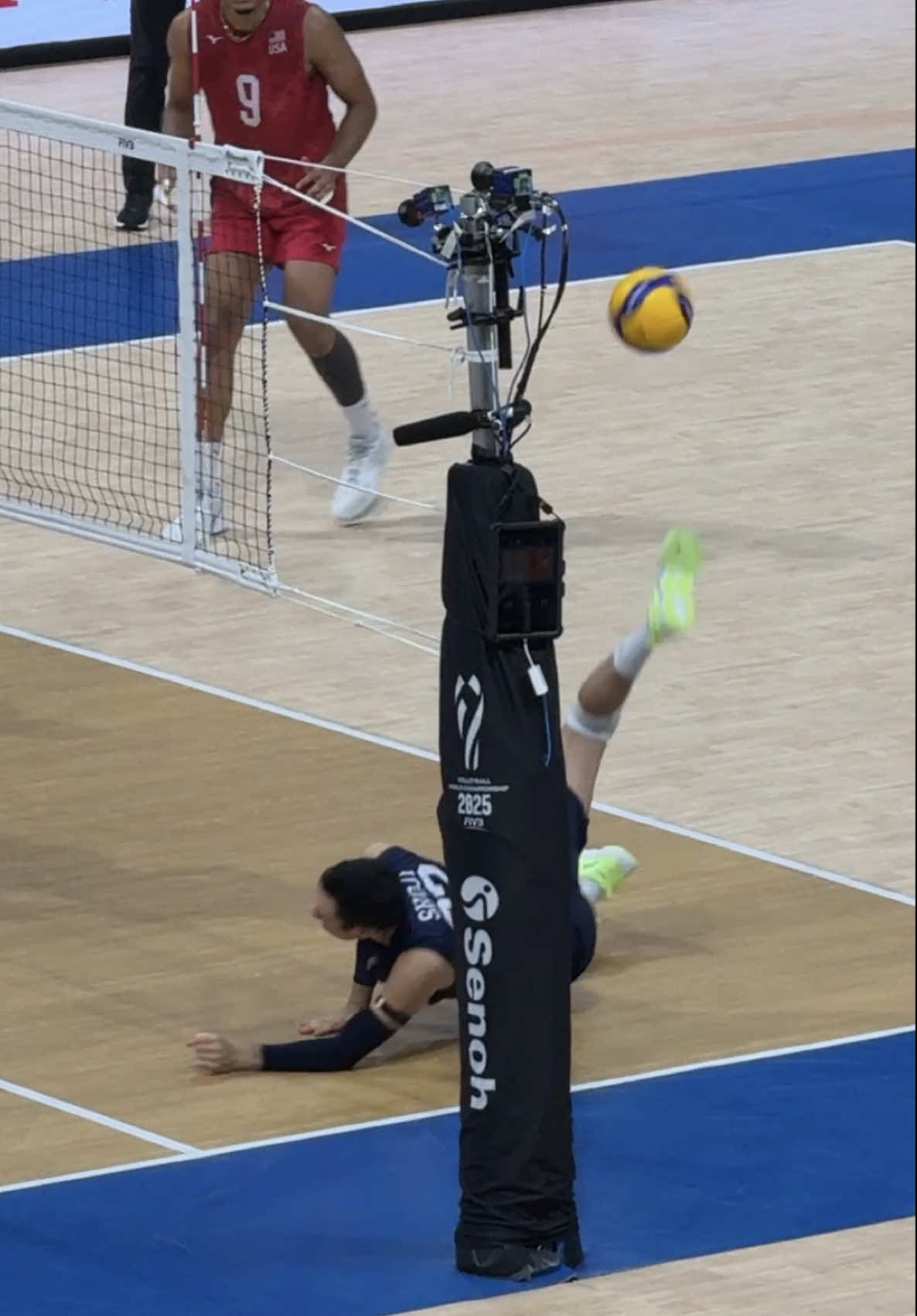 Saved by Shoji and Ewert  #fyp #xybca #mensvolleyball #creatorsearchinsights #usa 