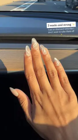 3 weeks strong and still obsessed 🤯 these Glamnetic Woo-man nails are not coming off anytime soon—too good to take off 💅✨ @Glamnetic x @GLAMZILLA  #fyp #makeuptok #glamnetic #creatorsearchinsights #fypviral 