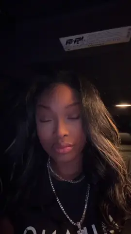 I love a flip over leave out , it’s gone be messed up cause I can’t keep my hands out of it 😂