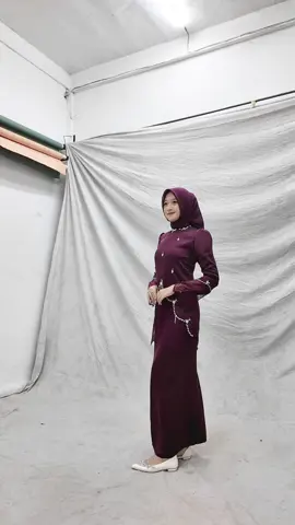behind the scene foto produk untuk produk baru kita, Launa set baju kurung kombinasi chantily premium💗 #bajukurung #bajukurungchantily #chantilly 