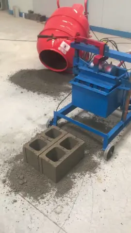 #longyubrickmakingmachine #hollowblockmachine #blockmakingmachine #brickmakingmachinery #brickmakingmachine #brickmachine #cementbrickmachine #hollowbrickmachine #mobilebrickmachine 