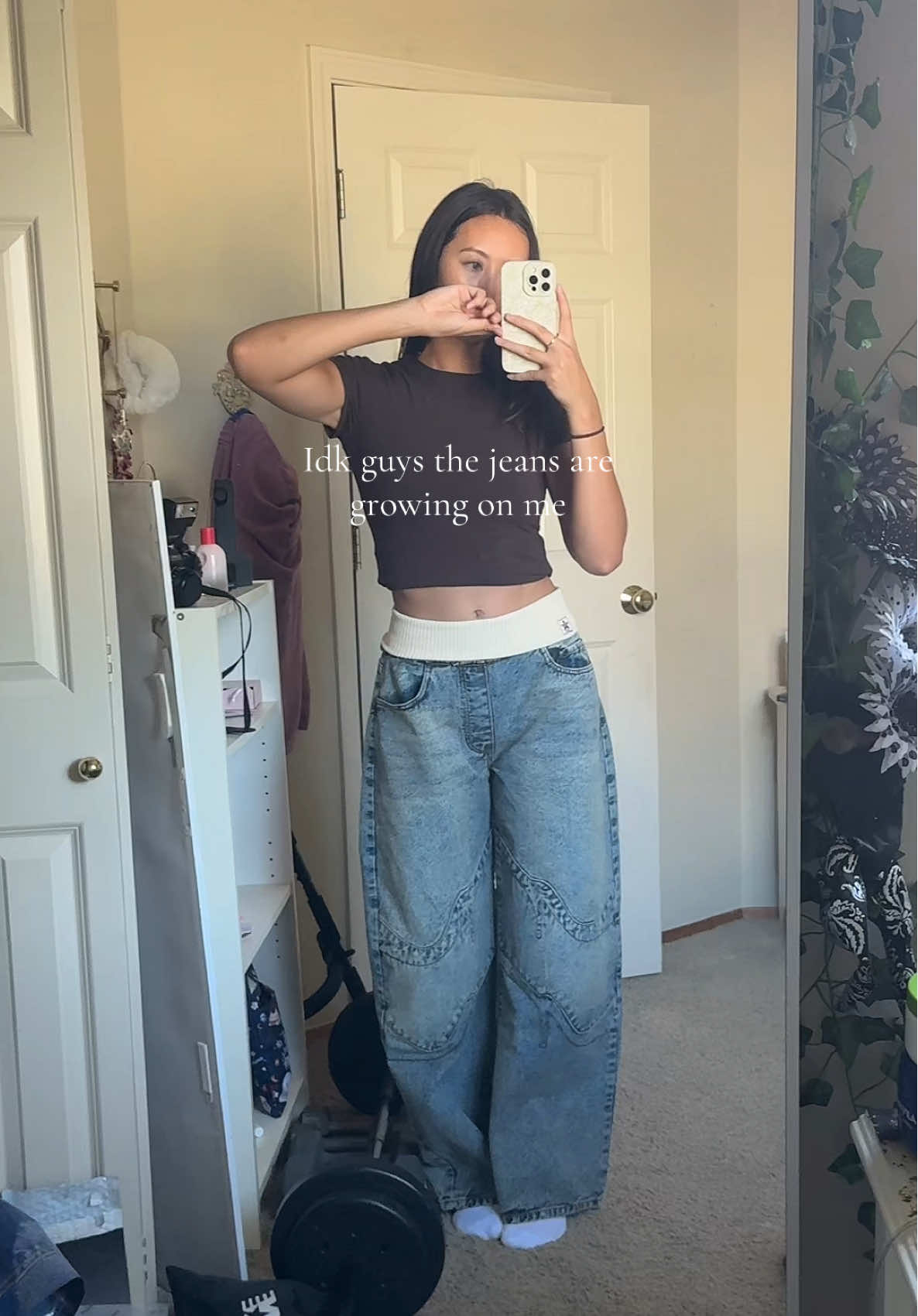 Still think I need a bigger size cuz da waist is TIGHT 