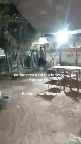 🤭 #couple #parejas #frio #mendoza @n a c h o 