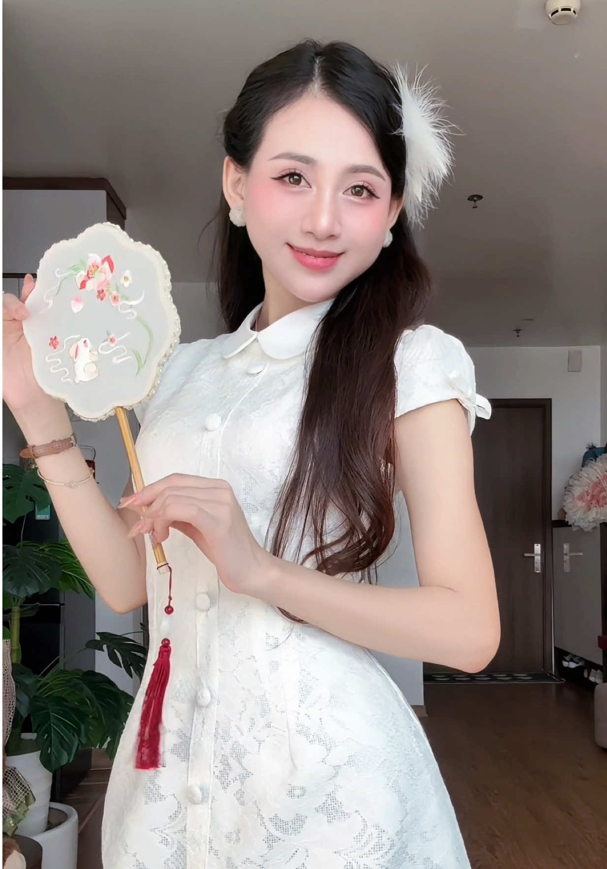 Team bánh dẻo hay bánh nướng đây tar 🧧🥮 @Felora Store #vaynu #OOTD #myoutfit #fyp #thoitrangnu 