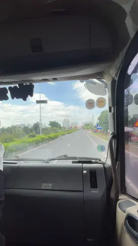 Ngồi sang ghế phụ thấy nhàn hẳn🤣@Thương.HM lái cẩn thận vào nha bạn kk#xuhuong #xuhuong #xecau 